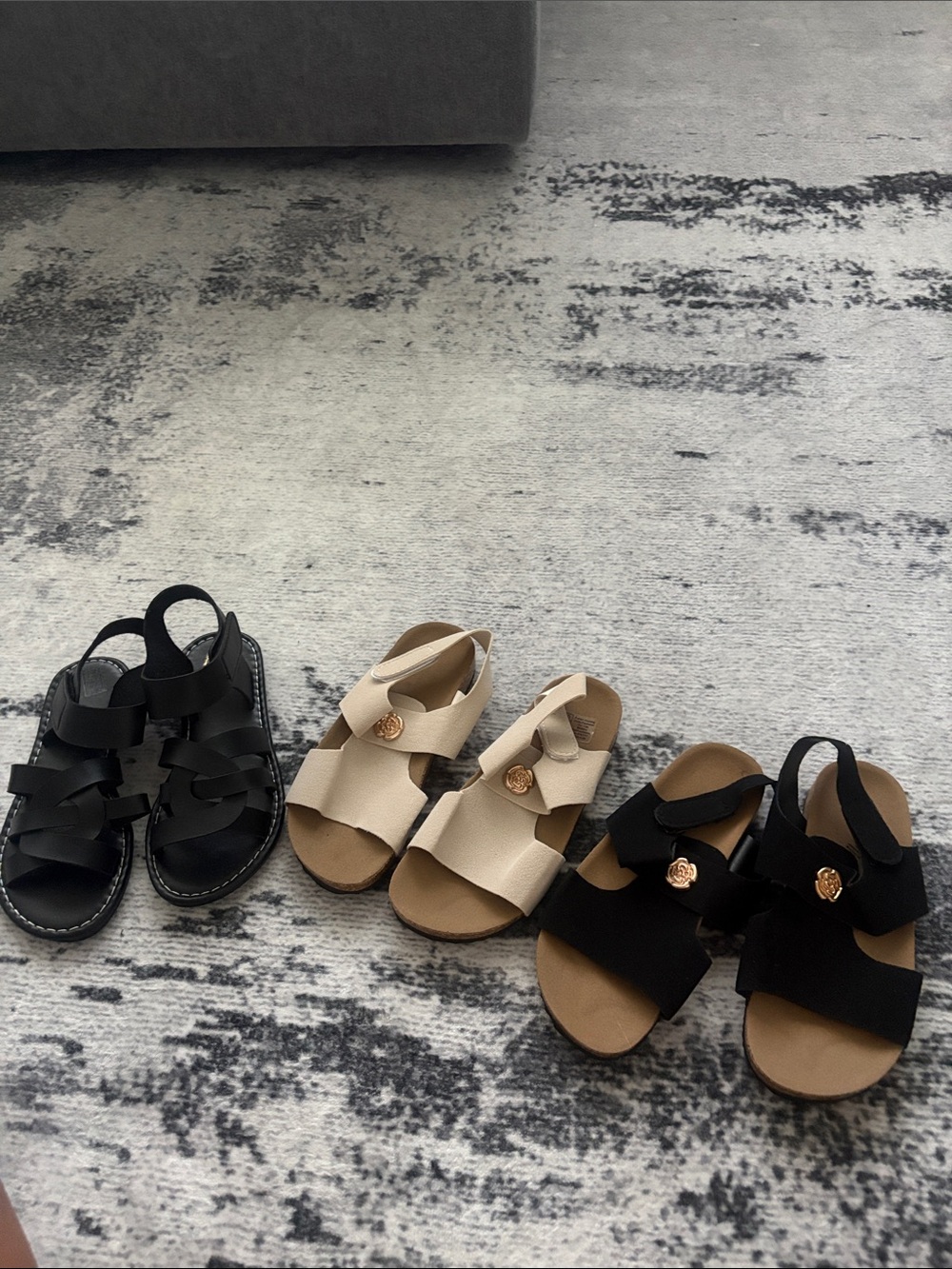 Bundle deal Casual Open-Toe Strap Sandals in Black and Cream